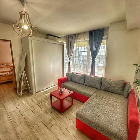Fancy Apartament Promenada Balcon Panoramic, Parcare, Incalzire Pardoseala, Self Check In Craiova Dış mekan fotoğraf